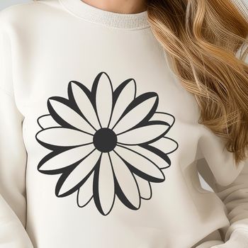 A simple, high-quality illustration of a daisy flower in vector format.