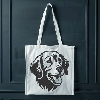 A Golden Retriever's head with a friendly expression.