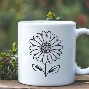A high-quality vector illustration of a daisy flower, suitable for digital designs.