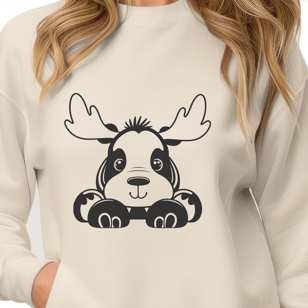 Wildlife Vector Graphic - Moose Illustration A high-resolution vector graphic of a moose, suitable for digital art projects or commercial use.