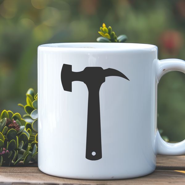 Hand Tool Icon in Vector Format A hand-held tool used for pounding and shaping objects, made in high-resolution vector format.