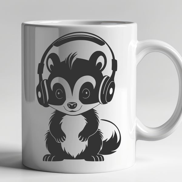 Detailed SVG Design of a Skunk Animal An SVG vector design of a wild animal, specifically a skunk, depicted in detail.