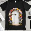 A high-resolution transparent fairy door illustration suitable for commercial and personal use in various designs.