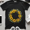 Free Floral Garland PNG A high-resolution, transparent floral wreath featuring sunflowers in a circular arrangement with a clear background.