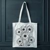 Simple Daisy Clipart in Vector Format Vector art depiction of a daisy with realistic details and simple design.