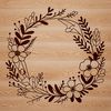 Customizable Wreath Template in SVG Format A floral wreath design created in vector format using an SVG file, suitable for various digital applications.