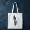 Beautiful Free Vector Feather A single feather with smooth edges, suitable for cutting out or engraving.