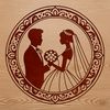 Bride and Groom Silhouette Design A customizable wedding design featuring a bride and groom silhouette in vector format.