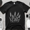 A clean line art depiction of wheat suitable for various design applications.