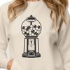 Vintage-Style Gumball Machine SVG Design A digital illustration of a classic gumball machine with colorful balls inside.