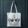 Free Scalable Crown Clip Art A high-resolution vector crown design created as a scalable SVG file suitable for various applications.