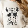 Trendy Feline in Shades An illustration of a jaguar wearing trendy sunglasses, depicted in vector format as a scalable design.